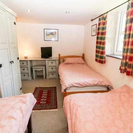 Bwthyn Y Dderwen Oak Cottage Llannor Buitenkant foto